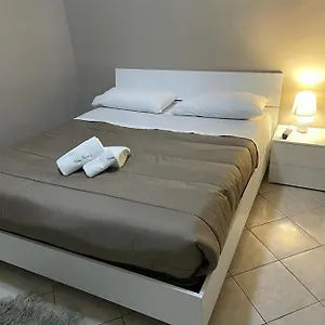 Dimora Partenopea-holiday House , Nápoles Italia