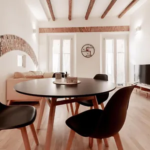 Apartament Realkasa La Finestrella Sui Portici, Bolonia