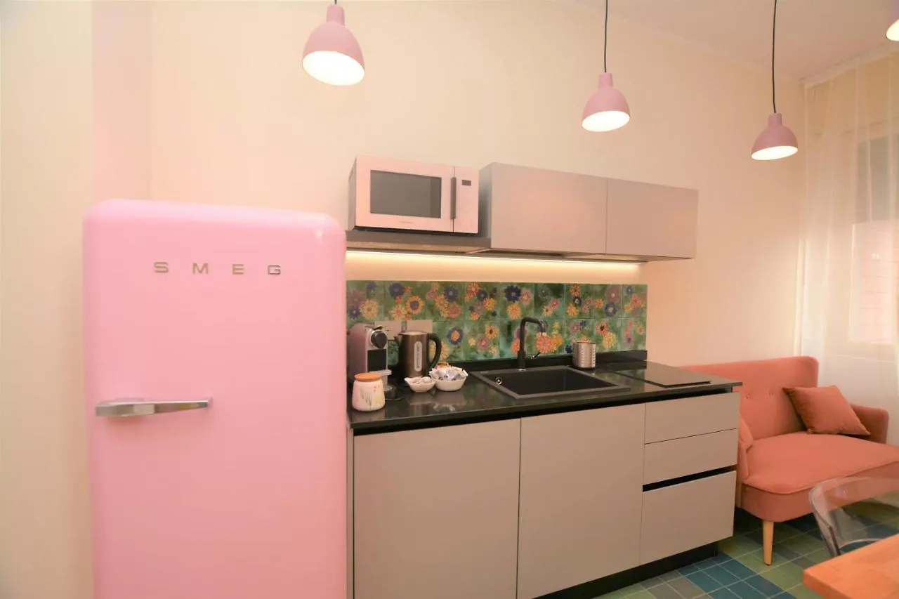 La Dotta Apartments - Via Jacopo Barozzi 2 Bologna Italy